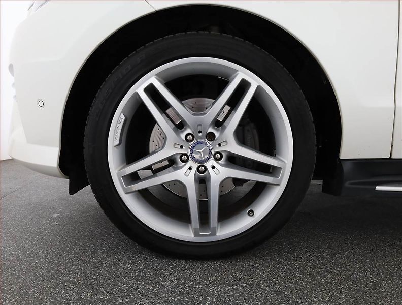 Mercedes-Benz Třídy M (2013) ML 350 BlueTEC, 4X4, Automat - fotka 20 z 20