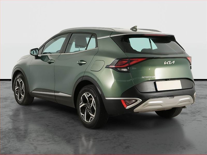 Kia Sportage (2022) 1.6 T-GDI - fotka 4 z 18