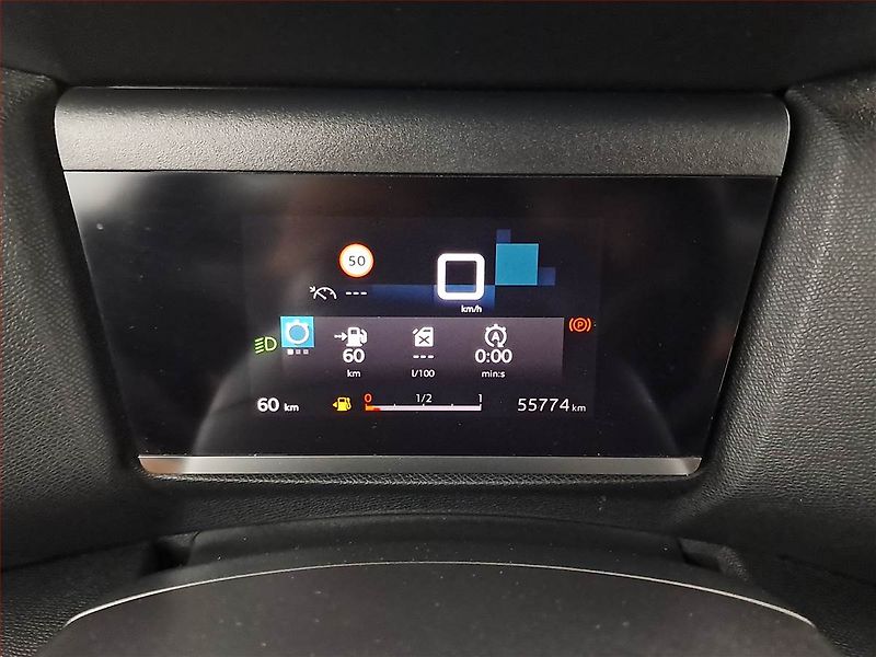 Citroën C4 (2024) 1.2 PureTech, ČR,1.maj - fotka 11 z 17