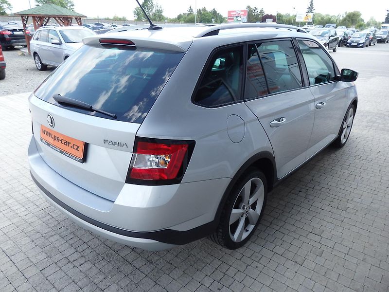 Škoda Fabia SCOUT 1.0 TSI KLIMA, 6x AIRBAG - fotka 4 z 18