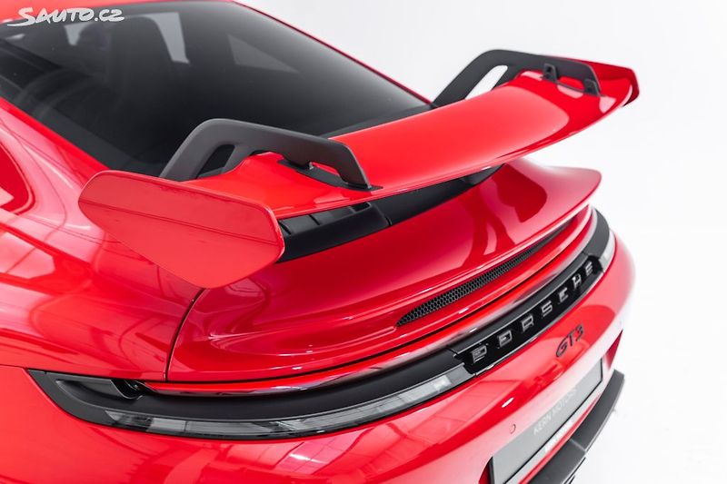 Porsche 911 GT3 992.2 facelift, PDK - fotka 24 z 40