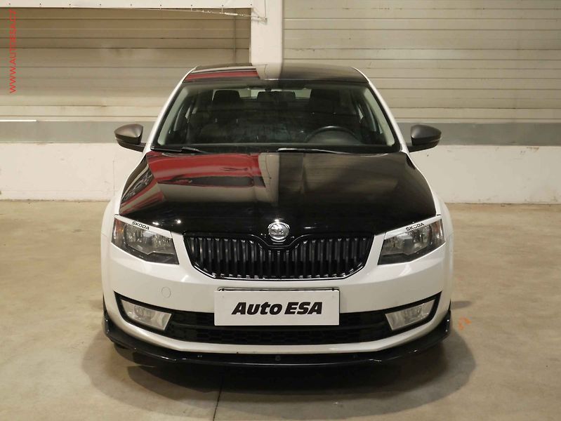 Škoda Octavia (2015) 1.6 TDi, ČR, AC - fotka 2 z 15