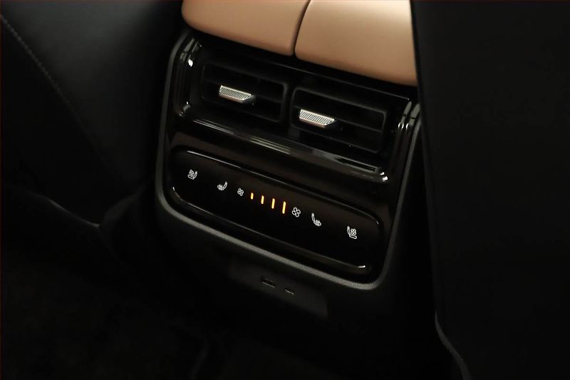 Chery TIGGO 9 PHEV (2026) 1.5T PHEV - fotka 20 z 27