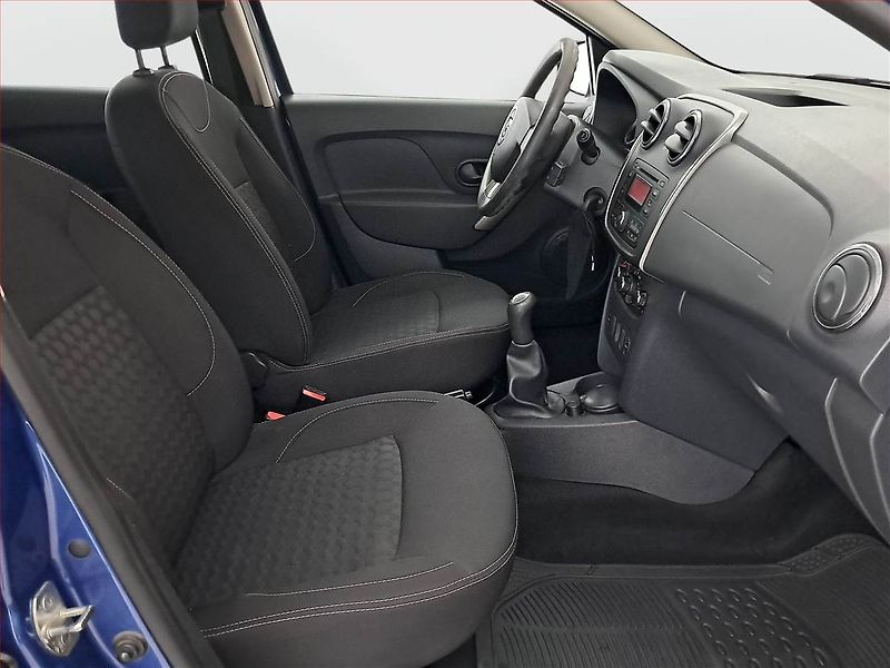 Dacia Sandero (2014) 1.2 16V, po STK, Tažné - fotka 9 z 13