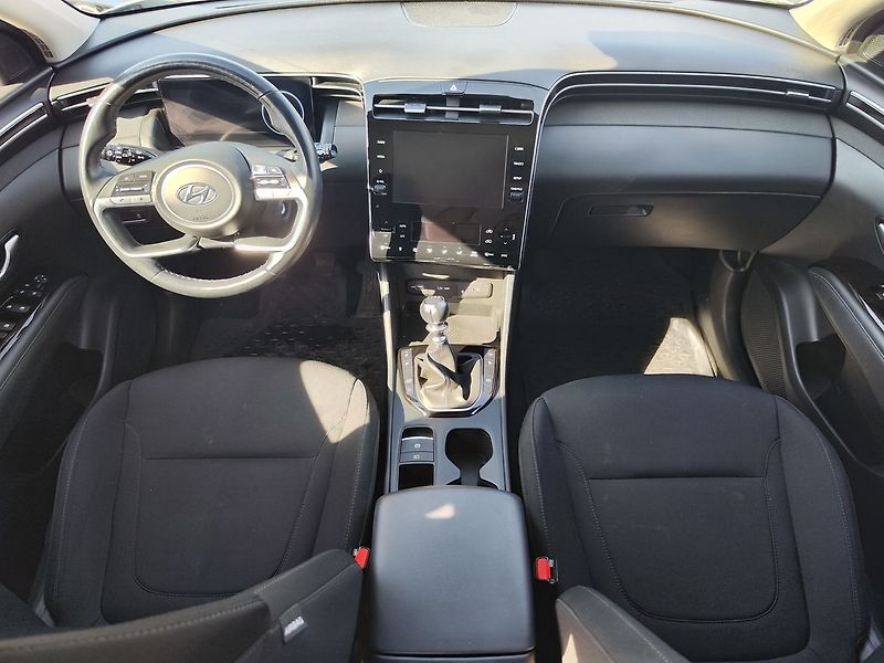 Hyundai Tucson 1.6 T-GDI/110kW Smart - fotka 12 z 33