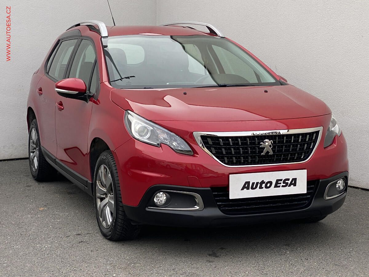 Peugeot 2008 1.2 PT, ČR, Active, AT