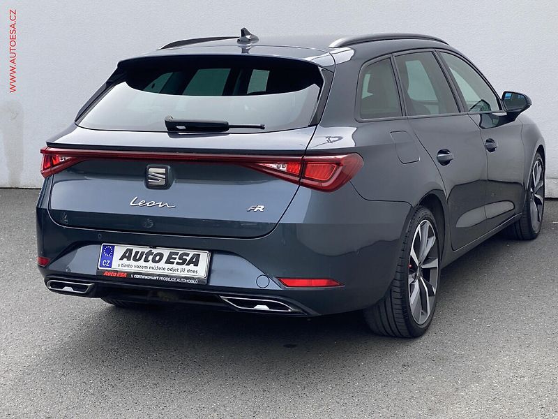 Seat Leon (2021) 1.5 TSi, ČR, FR, LED, TZ - fotka 4 z 17
