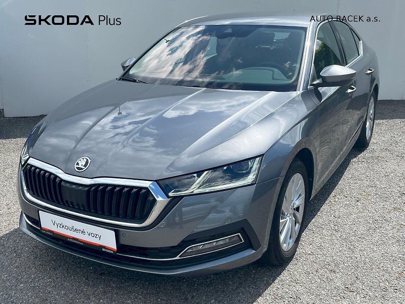 Škoda Octavia (2023) 1.5 TSI 110kW Style - fotka 1 z 28