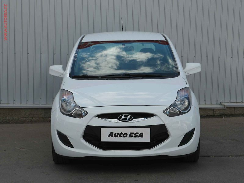 Hyundai ix20 (2011) 1.4 i - fotka 2 z 12