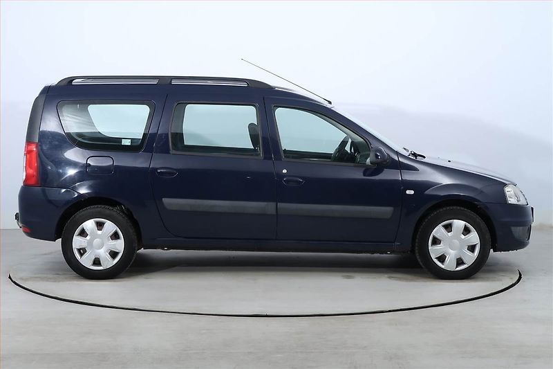 Dacia Logan (2012) 1.6 16V, po STK, Tažné - fotka 6 z 16