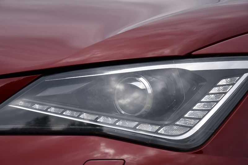 Seat Ibiza FR 1.6 TDi CR,XENON,KŮŽE,FACE - fotka 7 z 47