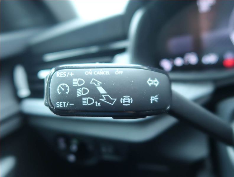 Škoda Kamiq (2024) 1.0 TSI - fotka 19 z 23