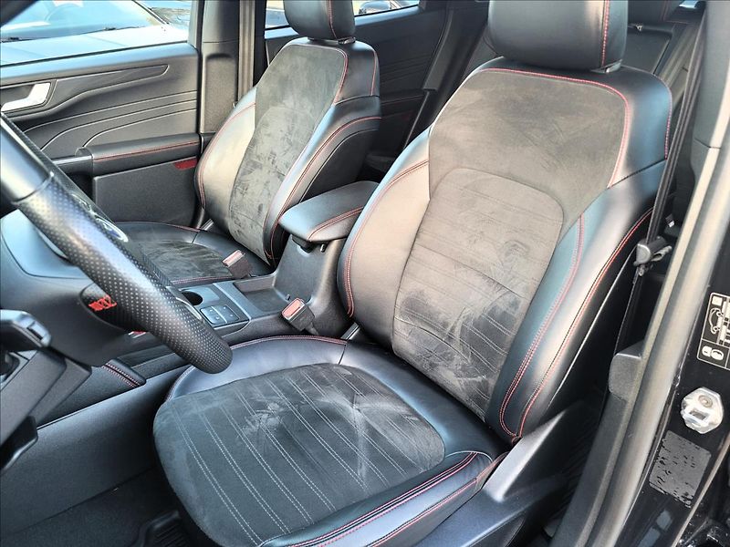 Ford Kuga 2,5 PHEV,ST-line X,kůže,Led - fotka 8 z 50