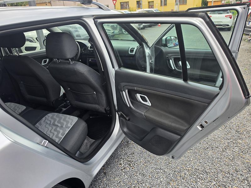 Škoda Fabia 1.2 HTP TZ Klimatizace  - fotka 14 z 20