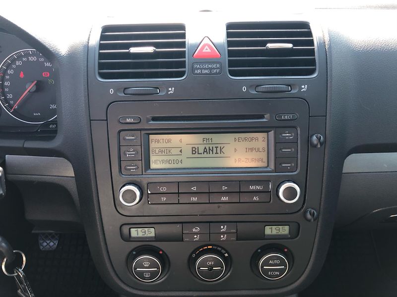 Volkswagen Golf A 1,9 TDI - fotka 19 z 27