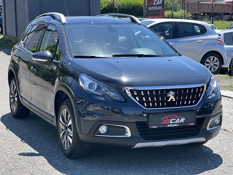 Peugeot 2008 Allure 1.2i KOUPENO V ČR 1.MAJ - fotka 3 z 45