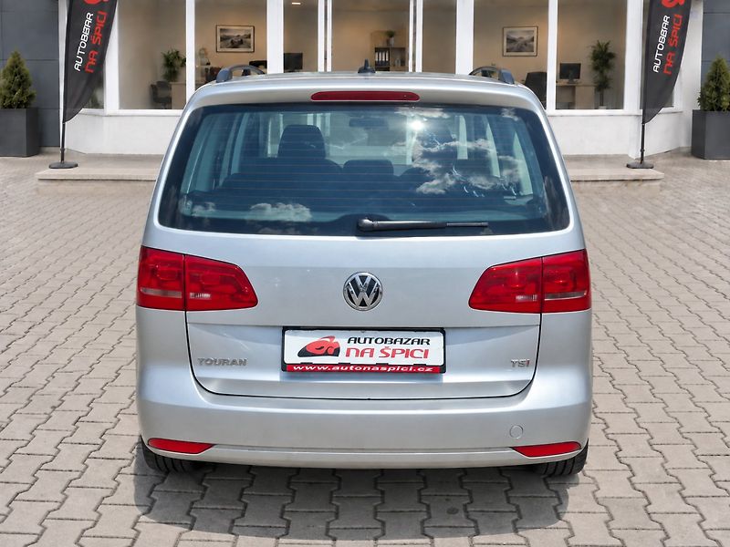 Volkswagen Touran (2011) 1.4TSI 103kW 6MAN - fotka 7 z 35