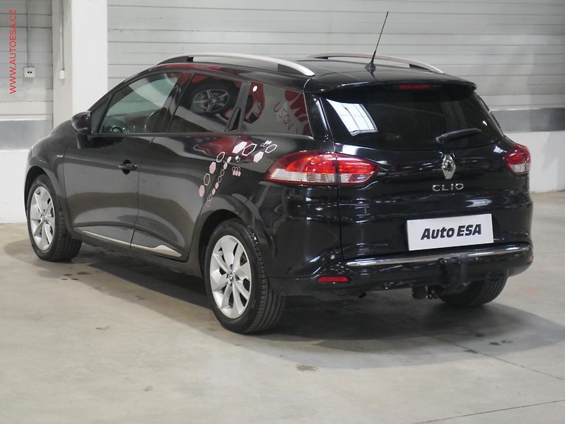 Renault Clio (2017) 1.2 TCe, Navi, TZ, park.čidla - fotka 6 z 18