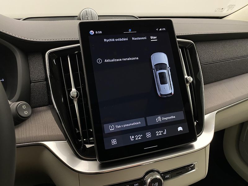 Volvo XC90 (2026) T8 AWD Plug-in DARK ULTRA - fotka 65 z 74