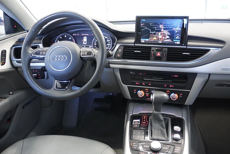 Audi A7 3.0 TFSI 220kW QUATTRO TOP !!! - fotka 26 z 34