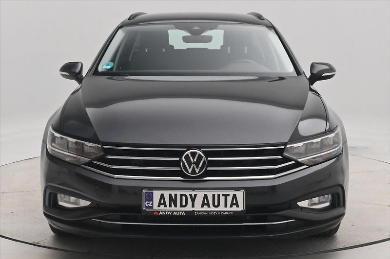Volkswagen Passat 2,0 TDI 110kW DSG Business Zár - fotka 2 z 32