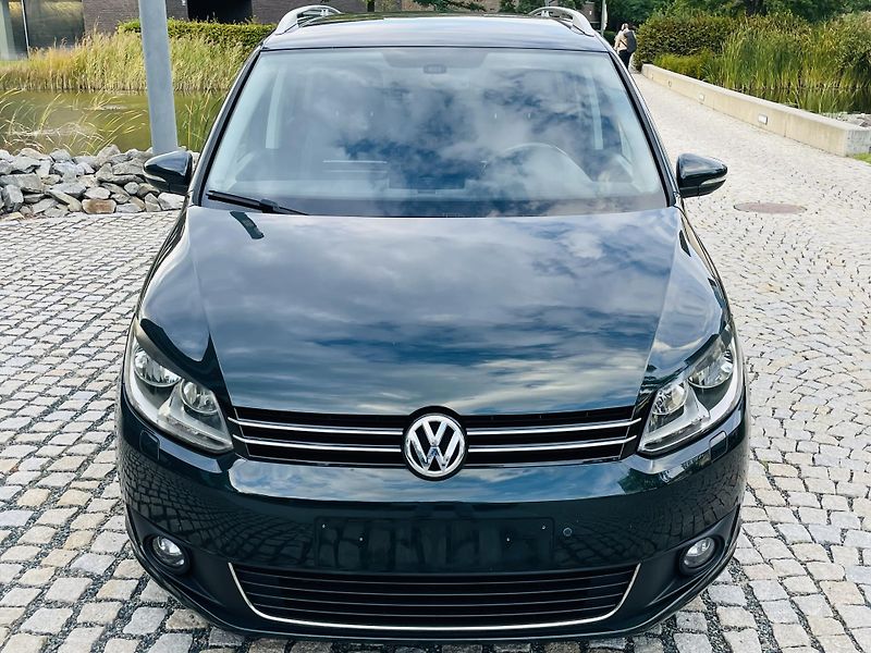 Volkswagen Touran 2.0TD MANUÁL 7MÍST SERVISKA - fotka 6 z 43