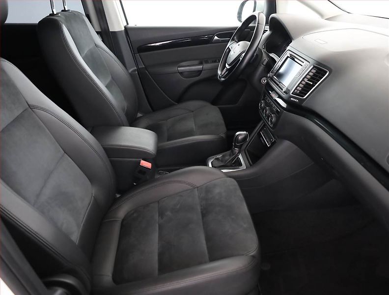 Volkswagen Sharan (2015) 2.0 TDI BMT, Automat, 7 míst - fotka 7 z 18