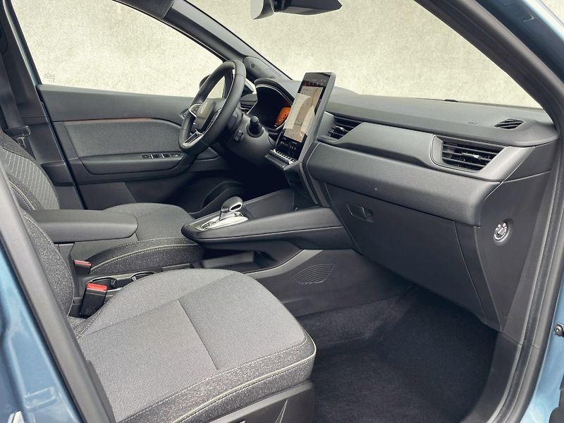 Renault Symbioz (2025) Techno E-Tech full hybrid 145k - fotka 7 z 22