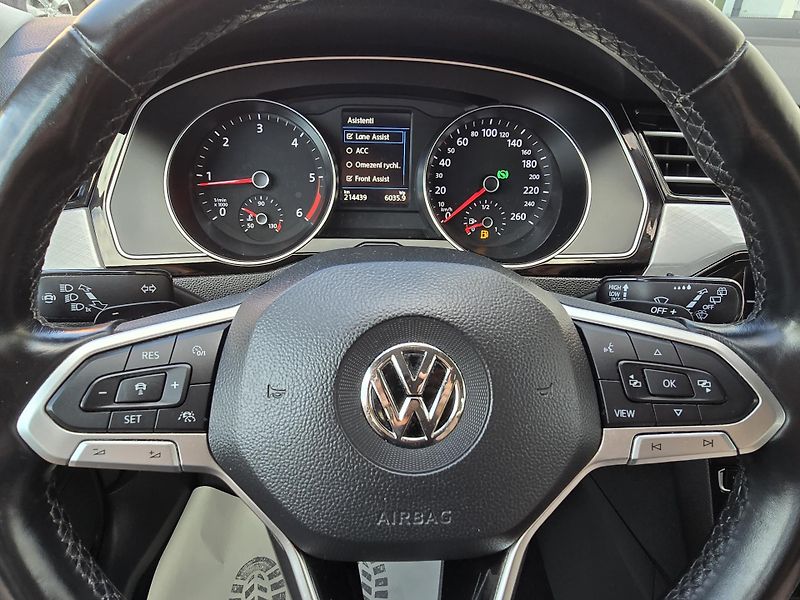 Volkswagen Passat DSG 2,0TDI BUSINESS NAVI - DPH - fotka 15 z 35