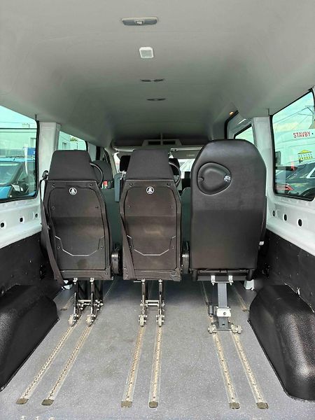 Ford Transit (2015) KLIMA + 9 MÍST - fotka 13 z 14