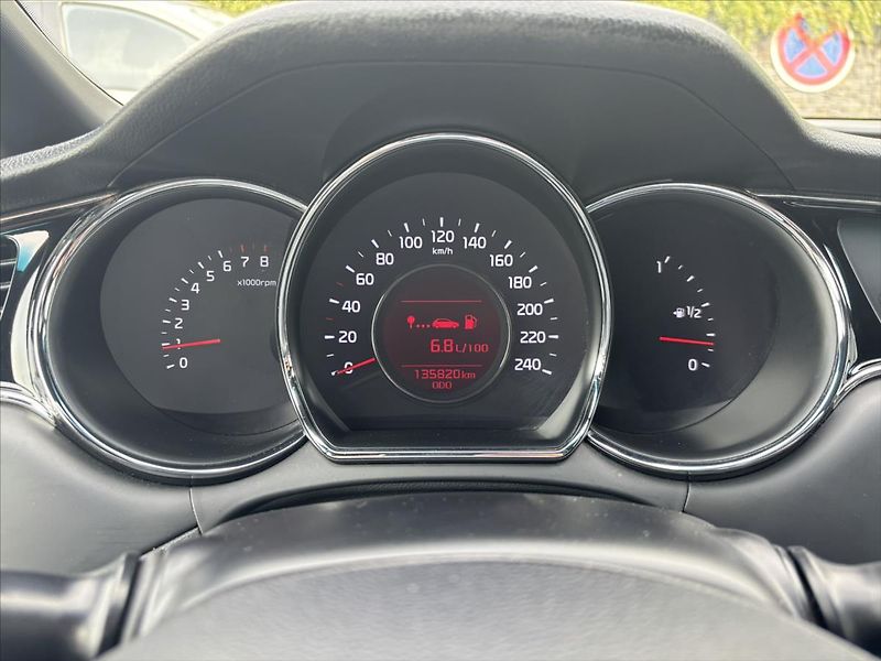 Kia Ceed 1,0 TGDi GT Line NAVI KAMERA - fotka 38 z 38