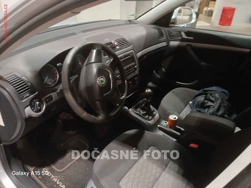 Škoda Octavia (2012) 2.0 TDi, ČR - fotka 3 z 3