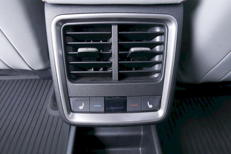 Škoda Elroq (2025) 85 (82kWh) 210 kW 1° Ultra Lod - fotka 23 z 32