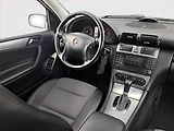 Mercedes-Benz Třídy C (2004) C 220 CDI , Automat - náhled 7
