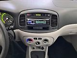 Hyundai Accent (2008) 1.4i, po STK, Tažné, Klima - náhled 12