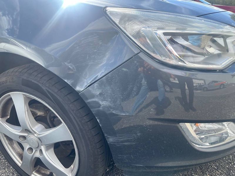 Opel Astra J SPORTS TOURER ENJOY A17DTR M - fotka 21 z 21