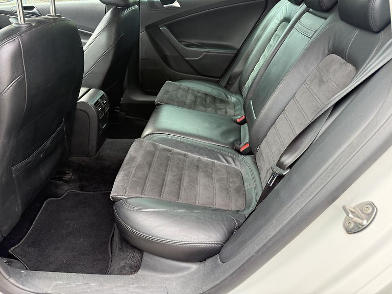 Volkswagen Passat 2,0TDI 4MOTION TAŽNÉ - fotka 14 z 21