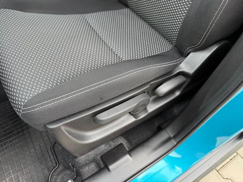 Suzuki Vitara 1,4 BoosterJet Premium - fotka 14 z 27