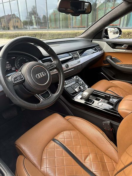 Audi A8 (2014) Long - fotka 6 z 31