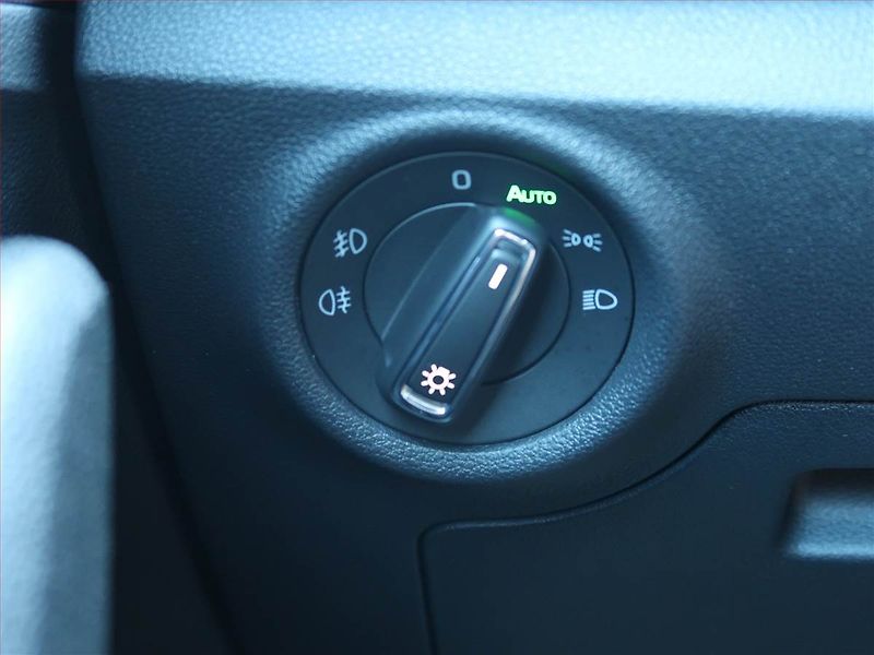 Škoda Kamiq (2021) 1.0 TSI, ČR,1.maj, Serv.kniha - fotka 20 z 21