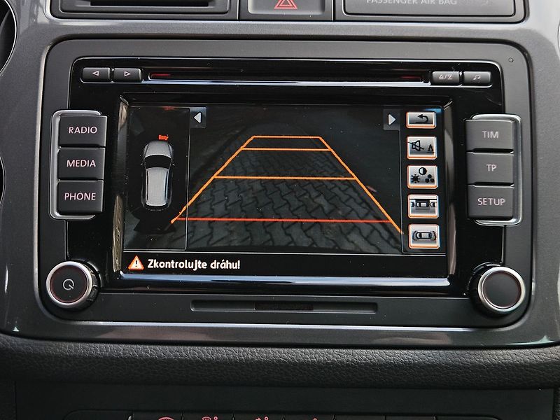Volkswagen Tiguan 1,4 TSi, ČR, 1.maj, serv.kn. - fotka 22 z 40