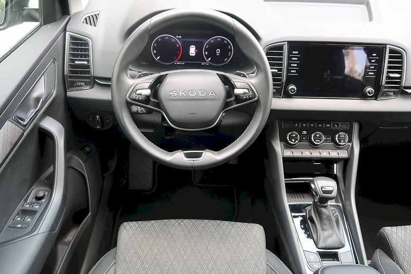 Škoda Karoq (2025) Top Selection 1.5 TSI 110 kW D - fotka 22 z 29
