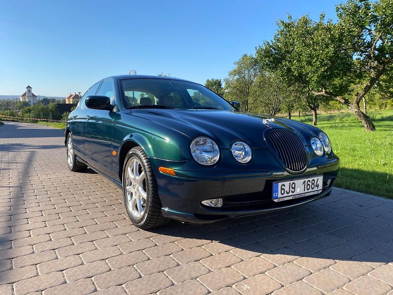 Jaguar S-Type (2001) 3.0 /175kW - fotka 4 z 29