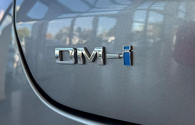 BYD Dolphin G DM-i (2026) Comfort - fotka 24 z 25