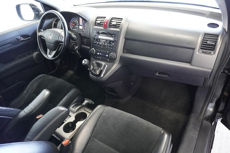 Honda CR-V 2.0 ELEGANCE SE - fotka 23 z 29