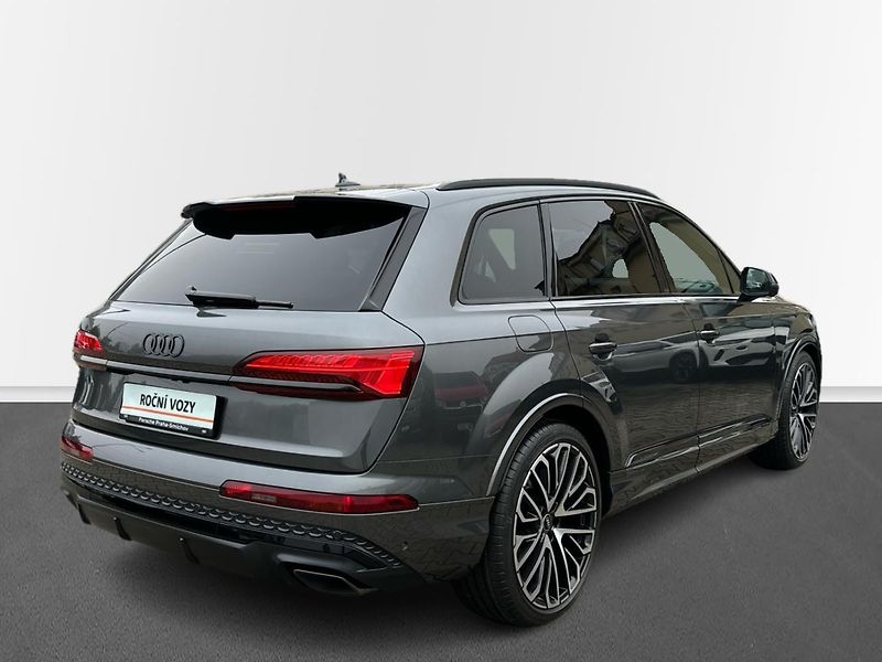 Audi Q7 50 TDI quattro S Line - fotka 2 z 23