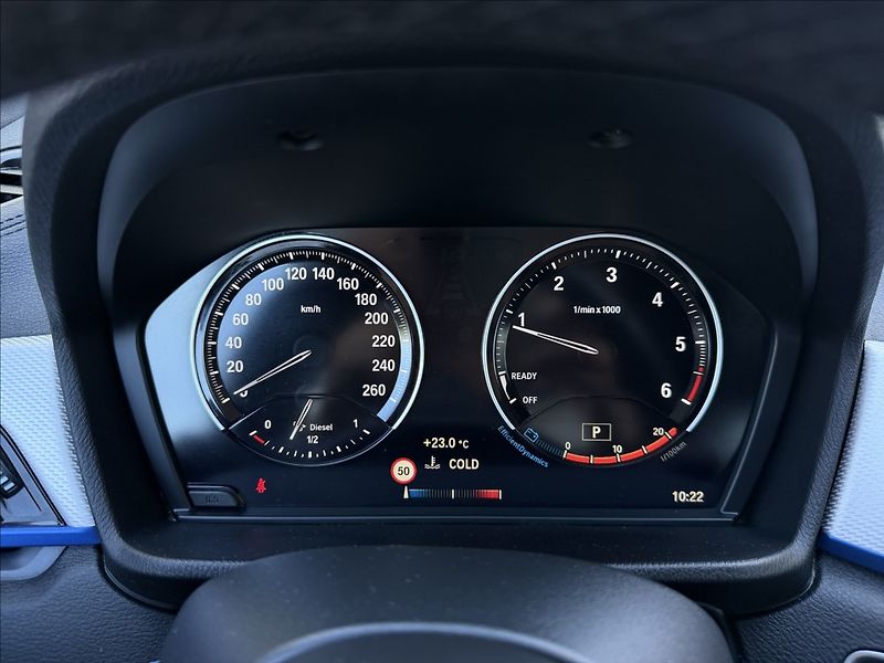 BMW X1 20d xDrive M-Paket - fotka 16 z 28