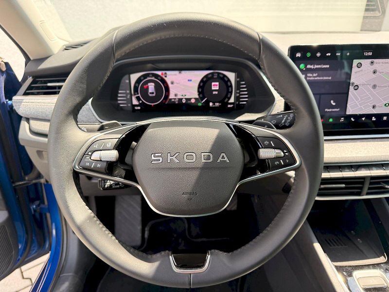 Škoda Octavia (2025) OCT.COMBI TOP SELECTION 2,0 TD - fotka 22 z 31