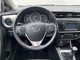 Toyota Auris (2014) 1.6, +kola - náhled 10