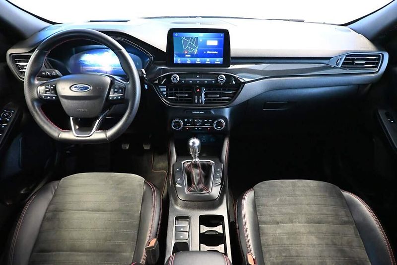 Ford Kuga (2022) 2.0 ST-LINE X LED ACC BO Tažné - fotka 12 z 46